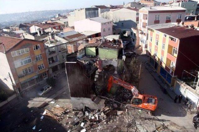 Esenler'deki Kentsel Dönüşümde Yaşam Sancılı Başladı