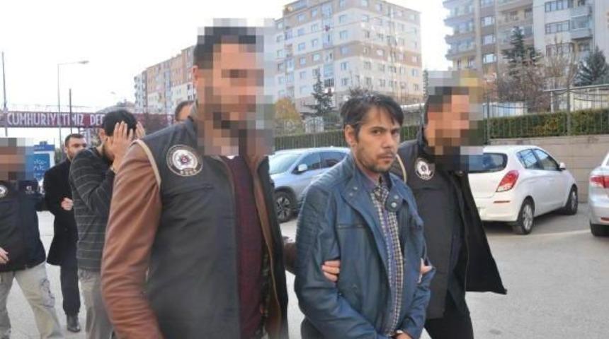 3 Işid'li Ter&ouml;rist Adliyeye Sevk Edildi