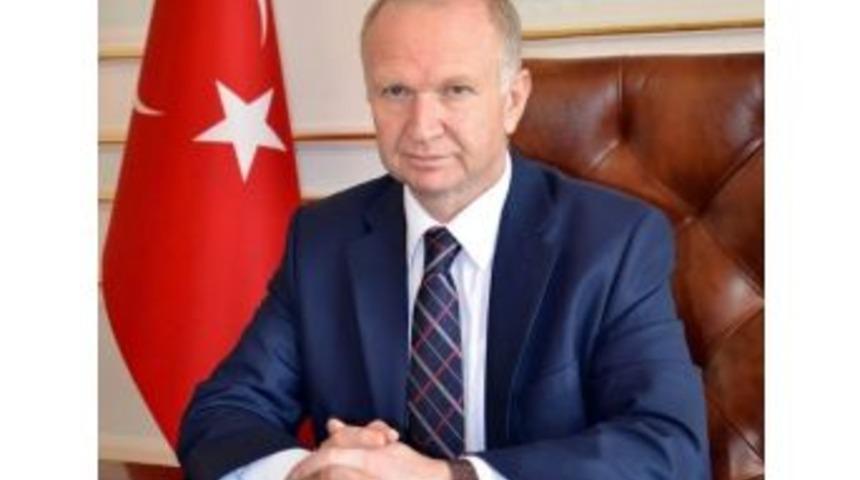 Vali Mehmet Ceylan&rsquo;dan 13 Kasım Tekirdağ&rsquo;ın Kurtuluş G&uuml;n&uuml; Mesajı