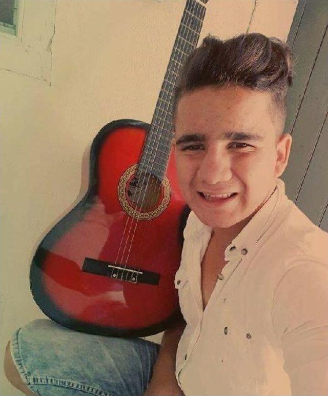 &Ouml;demiş te Liseli Burak, Av T&uuml;feğiyle Intihar Etti 3