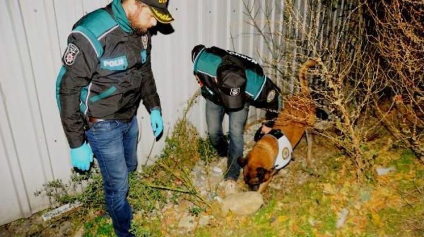 Bursa'da 4 Mahallede Eş Zamanlı Huzur Operasyonu: 14 G&ouml;zaltı