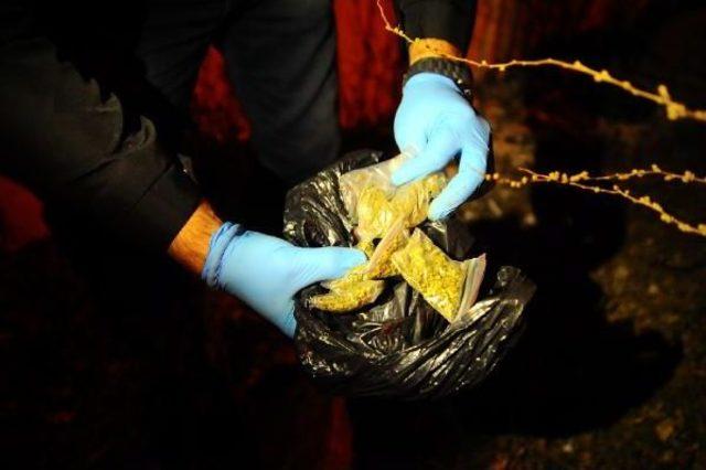 Bursa da 4 Mahallede Eş Zamanlı Huzur Operasyonu: 14 G&ouml;zaltı 2