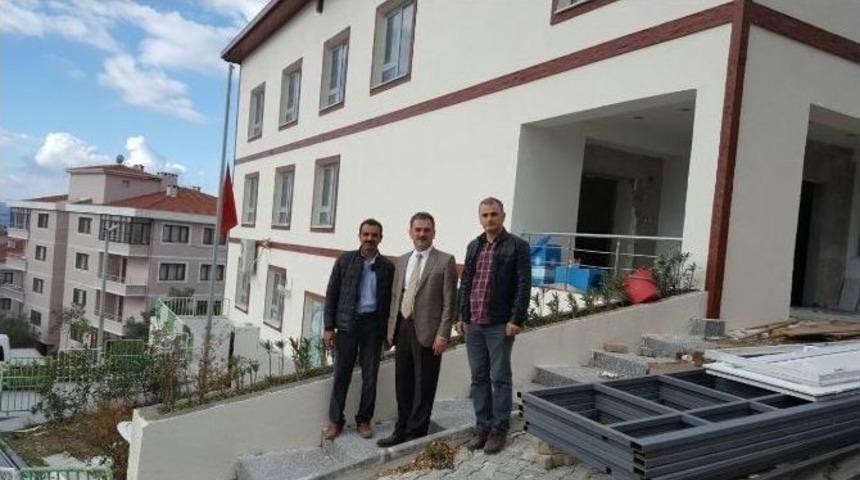 K&uuml;lt&uuml;r Merkezi Yenileniyor