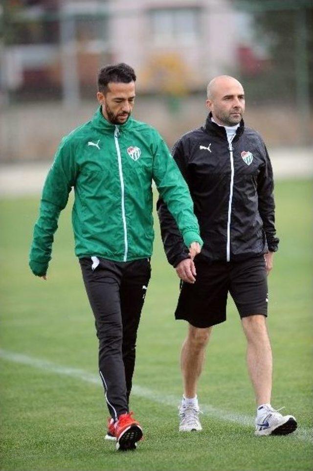 Bursaspor’da Emre Taşdemir Sevinci