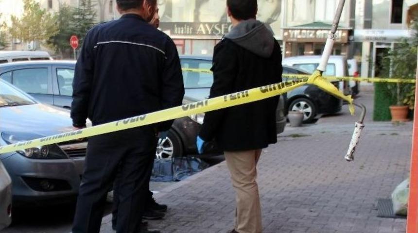 Otoparkta Ş&uuml;pheli &Ouml;l&uuml;m