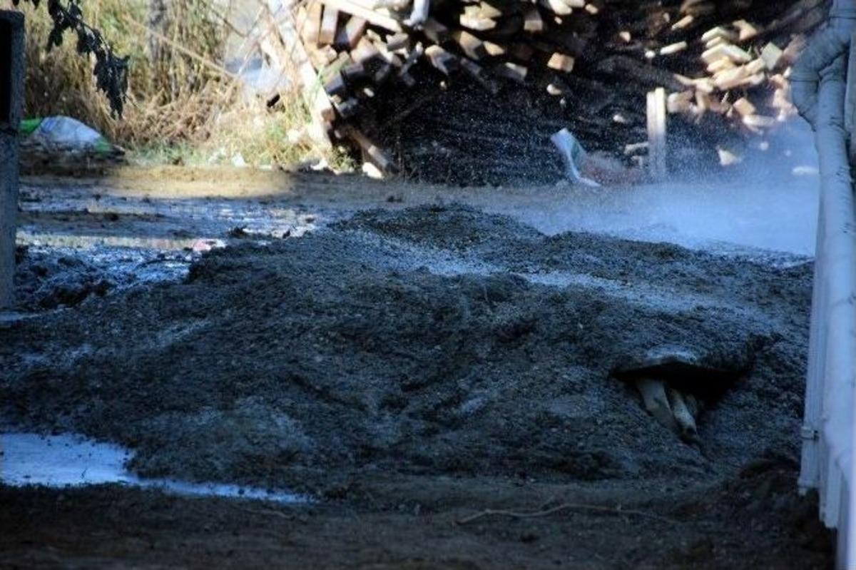 Su Ararken Doğalgaz Buldular