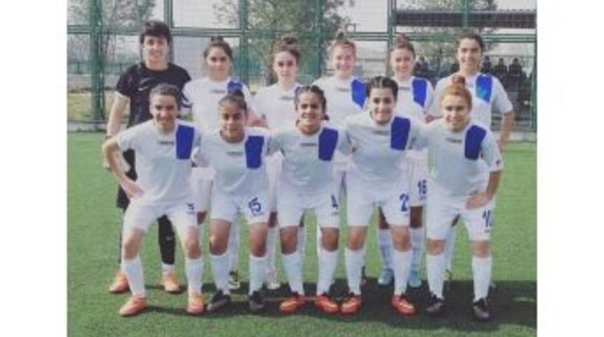 Hakkari&rsquo;de Futbol Heyecanı Başlıyor
