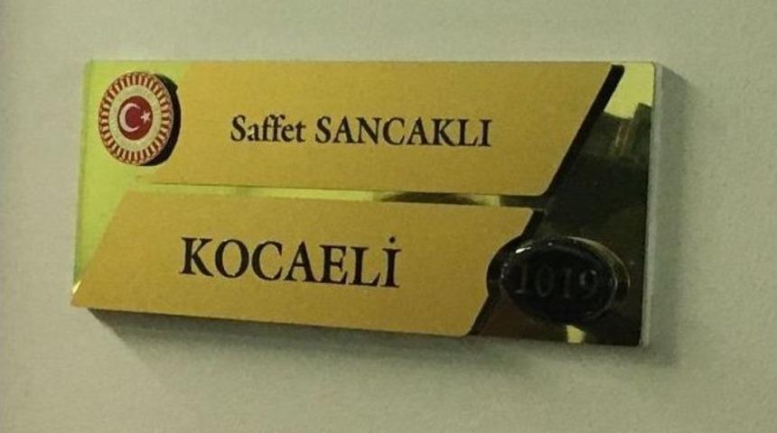 Mhp&rsquo;li Sancaklı&rsquo;nın Odasında &lsquo;gizli Kamera&rsquo; Araması