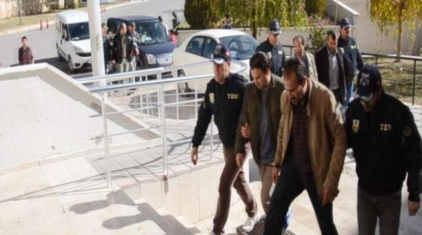 Karaman&rsquo;da Fet&ouml; Soruşturmasında 6 Kişi Adliyeye Sevk Edildi