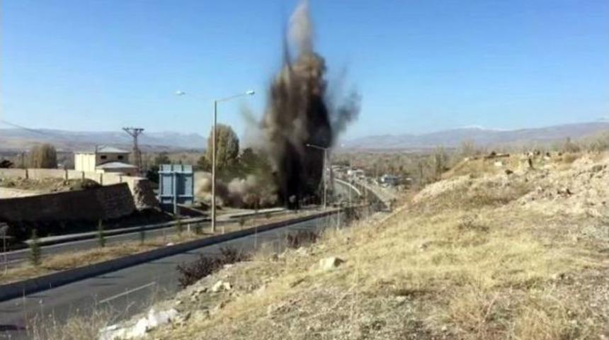Menfeze Döşenen Patlayıcı İmha Edildi