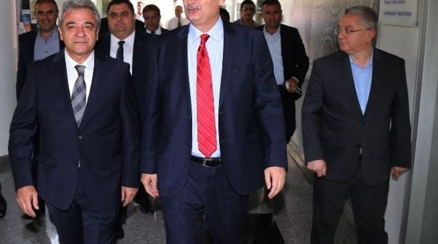G&uuml;ven&ccedil;: "t&uuml;rkiye Ger&ccedil;ek G&uuml;ndemi Elinden Bırakmıyor&rdquo;