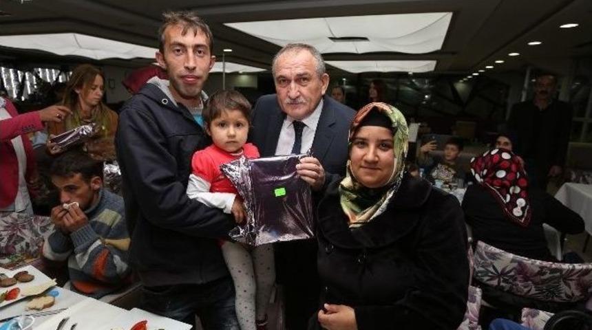 Başkan Yılmaz, L&ouml;semili &Ccedil;ocuklarla Bir Araya Geldi