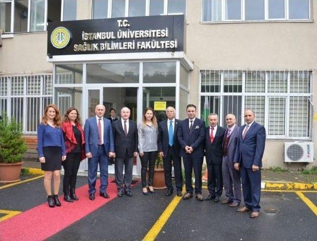 Yaşlılar Teknoloji İle Buluşuyor 1
