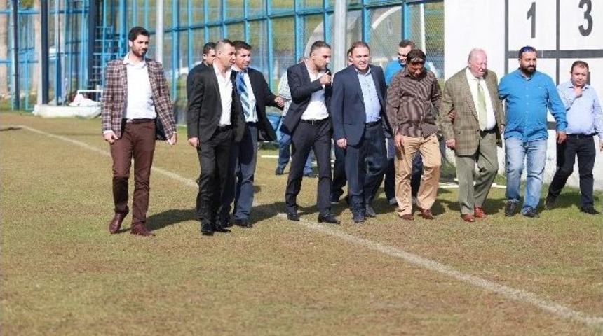 Futbolun Efsaneleri Adana Demirspor Antrenmanında