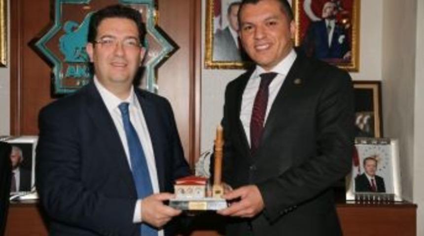 Başkan Yazgı&rsquo;dan G&uuml;m&uuml;şsoy&rsquo;a Tebrik