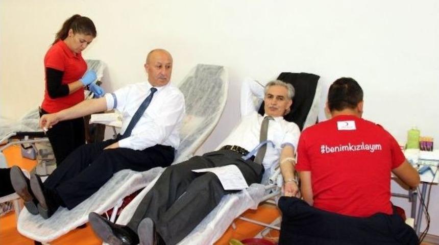 Osb Metem&rsquo;de Kızılay&rsquo;a Kan Bağışı Kampanyası