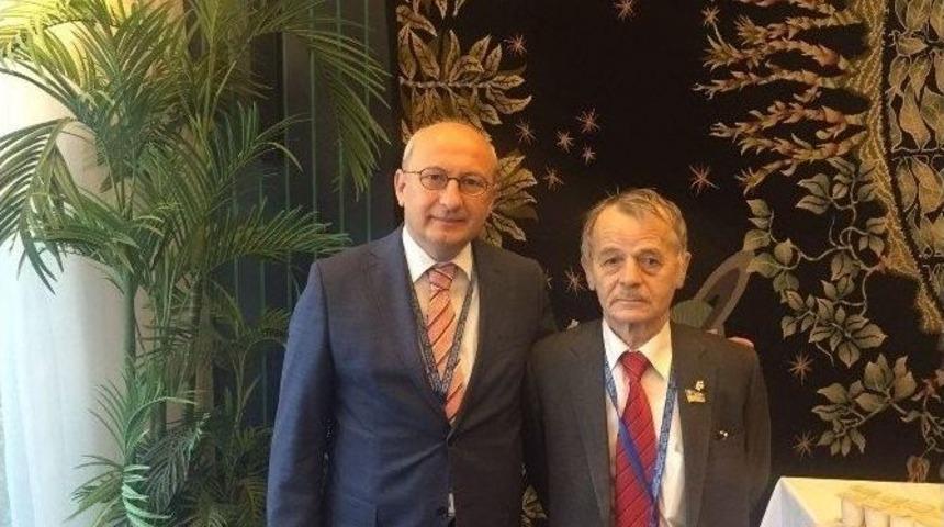 Vekil &Ccedil;akır&ouml;zer, Kırım Tatarları&rsquo;nın Taleplerini Meclis G&uuml;ndemine Taşıdı