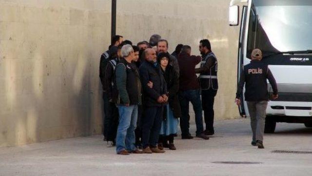 Elazığ'da Pkk'dan Gözaltına Alınan 11 Kişi Adliye'de (2)