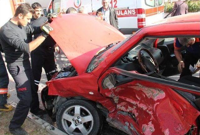 Elazığ’da Trafik Kazası: 6 Yaralı