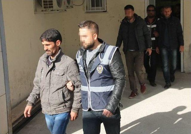 Elazığ’da Hdp Ve Dbp’li 11 Şüpheli Tutuklandı