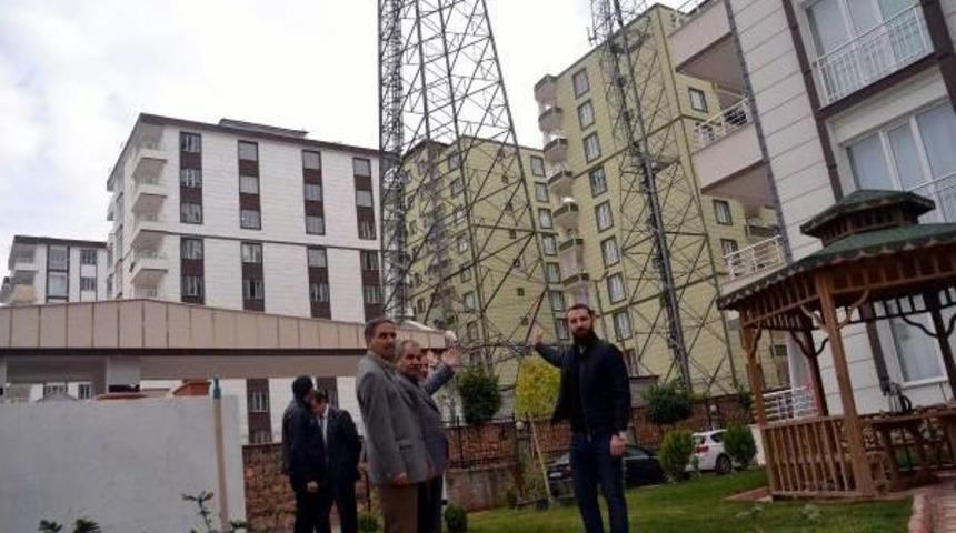 Mahalle Sakinlerinden Baz Istasyonuna Tepki