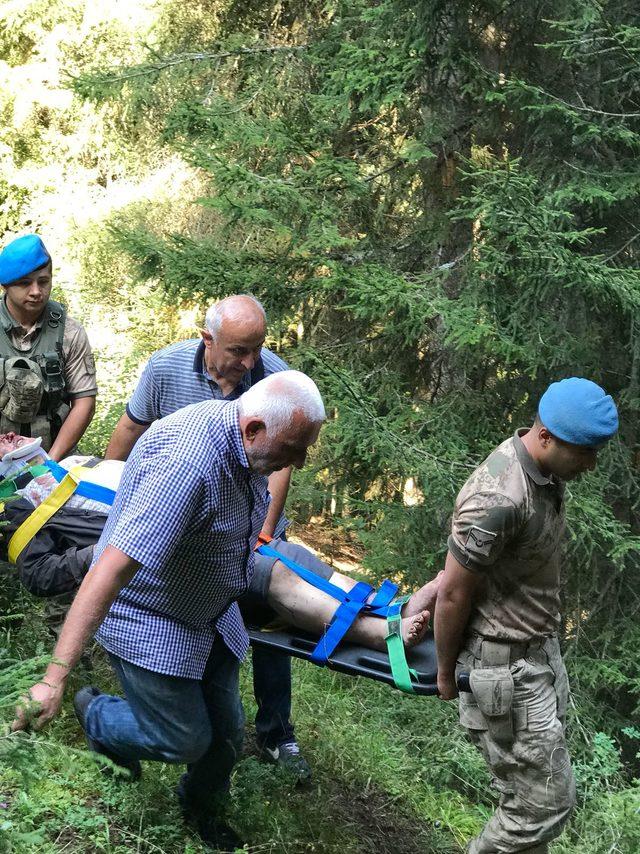 200 metrelik uçuruma düşen yaşlı adam kurtarıldı