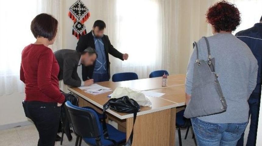 Terör Örgütüne Yakın Olduğu Düşünülen Dernekler Mühürlendi