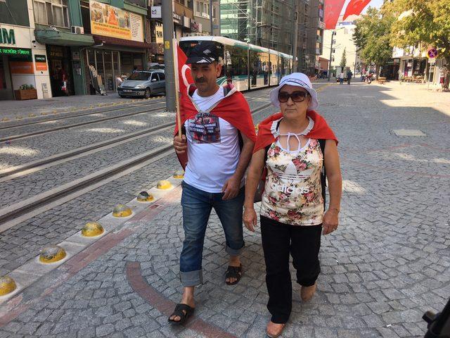 Oğlu cezaevinde olan baba, af için Ankara'ya yürüyor