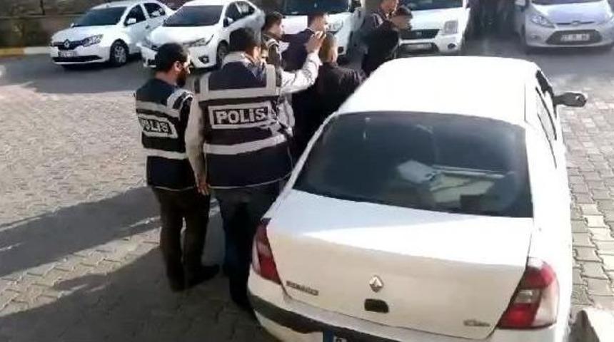 Şanlıurfa'da Telefon Dolandırıcılığına 4 G&ouml;zaltı