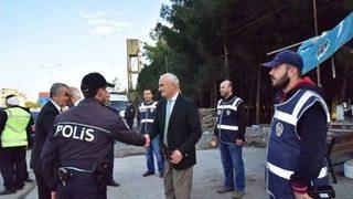 Vali Ve Başkandan Güvenlik Görevlilerine Moral