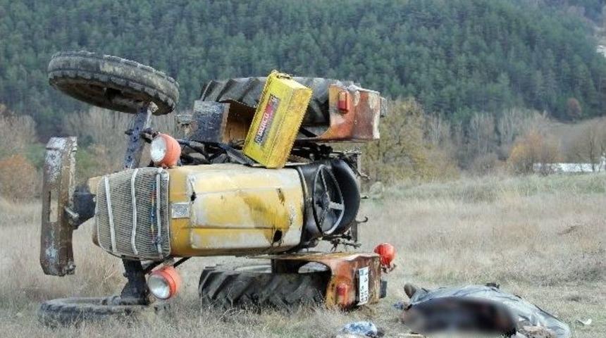 Uçurumdan Yuvarlanan Traktörün Sürücüsü Öldü