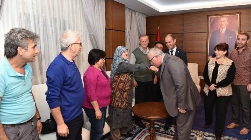 Çanakkaleli Şehit Ailelerinden Vali Tuna’ya Ziyaret