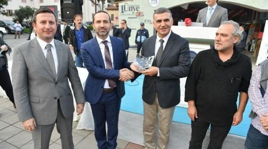 &Uuml;nye&rsquo;de Kitap G&uuml;nlerinde &Ouml;d&uuml;ller Verildi