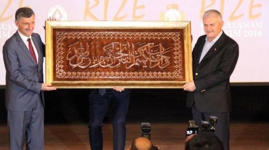 Başbakan Yıldırım&rsquo;dan Kobilere M&uuml;jde