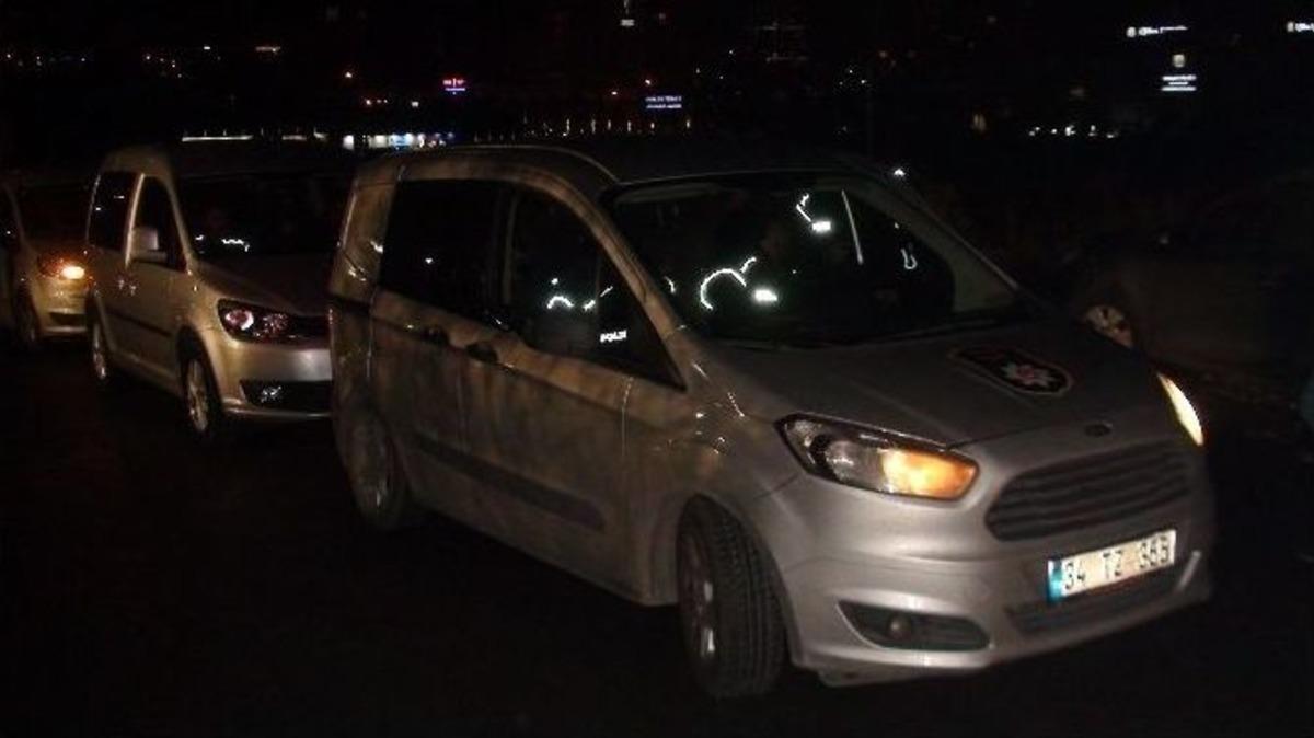 Ataşehir&rsquo;de 200 Polisle Narkotik Uygulaması
