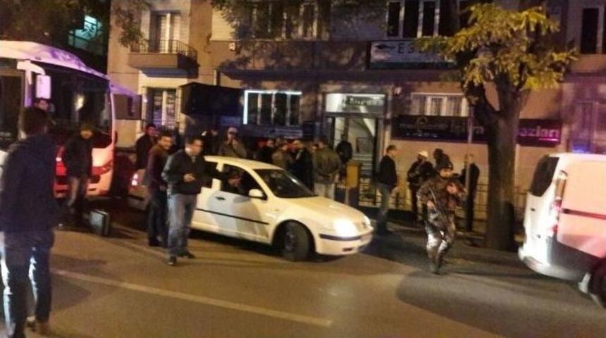 &Ccedil;ağdaş Hukuk&ccedil;ular Derneği &Uuml;yelerine Polis M&uuml;dahalesi