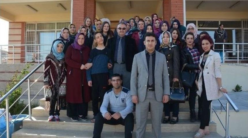 Engelsiz Yaşam Merkezinde &Ccedil;ocuklara Anlamlı Ziyaret