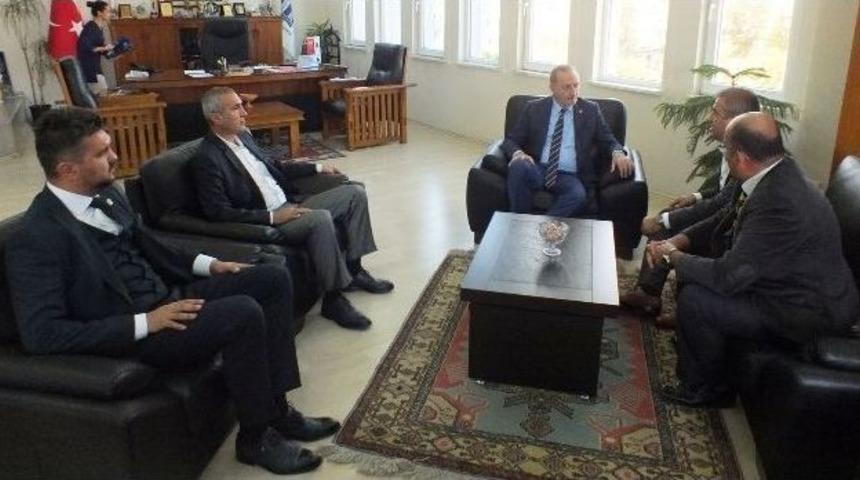 Fenerbahçeli Başkan’a Fenerbahçelilerden Ziyaret