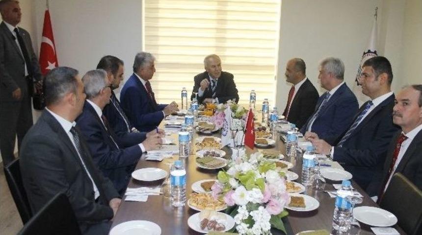 Hatay Valisi Erdal Ata, Payas Osb&rsquo;de