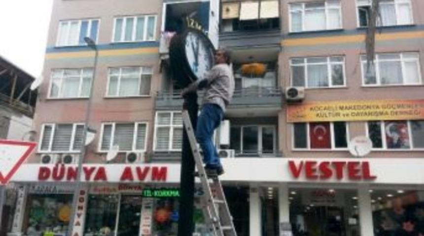 Meydan Saatleri Elden Ge&ccedil;irildi