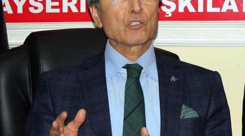 Hala&ccedil;oğlu: Başkanlık, T&uuml;rkiye'yi Kesinlikle B&ouml;l&uuml;nmeye G&ouml;t&uuml;r&uuml;r
