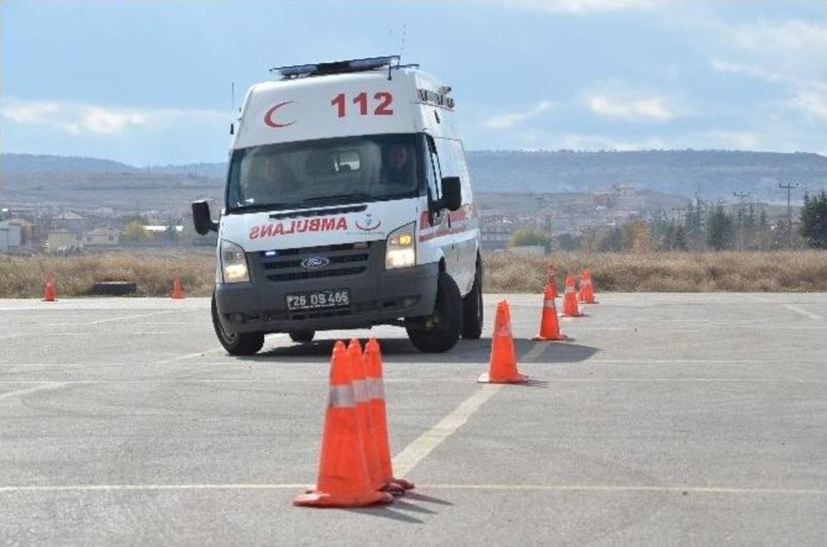 Ambulans Şof&ouml;rlerinin Zorlu Eğitimi