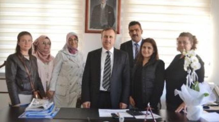 Okul Aile Birliğinden İl&ccedil;e Milli Eğitim M&uuml;d&uuml;r&uuml; &Ccedil;etin&rsquo;e Ziyaret