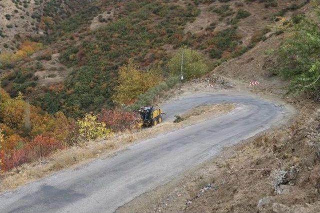 Manisa’da Tehlikeli Virajlar Ortadan Kaldırılıyor