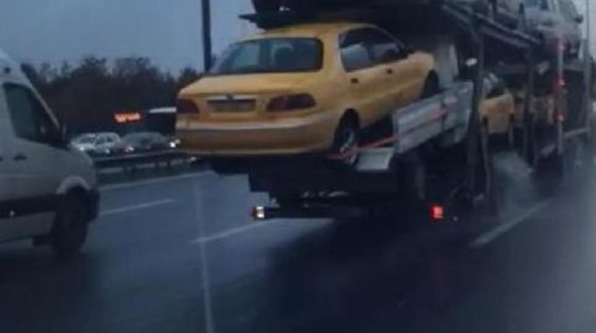 Trafikte Tehlikeli Y&uuml;k Taşıma
