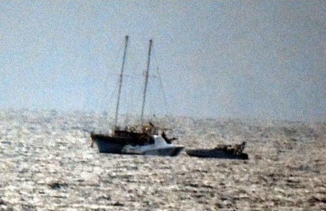 Tekne Satın Alan M&uuml;lteciler Amacına Ulaşamadı, 50 Kişi Yakalandı-Yeniden 2