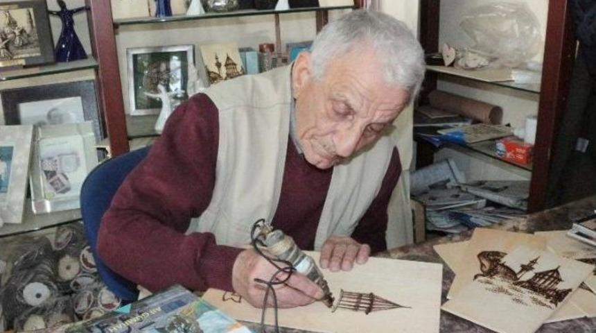 (&ouml;zel Haber) Ahşabı Sanata D&ouml;n&uuml;şt&uuml;r&uuml;yor