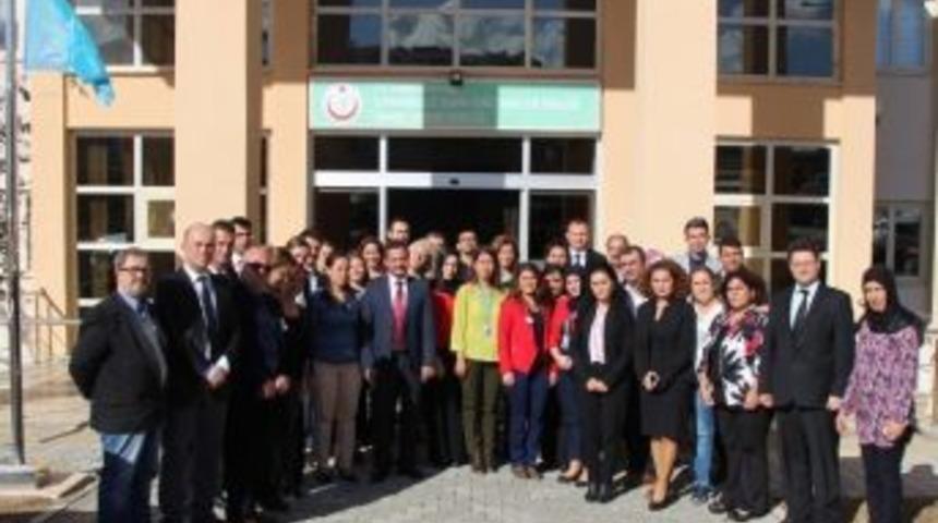 Kamu Hastaneleri Birliğinde Devir Teslim