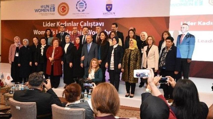 Bakan Işık: "kadın, Hayatın Her Alanında Olması Gerekiyor"