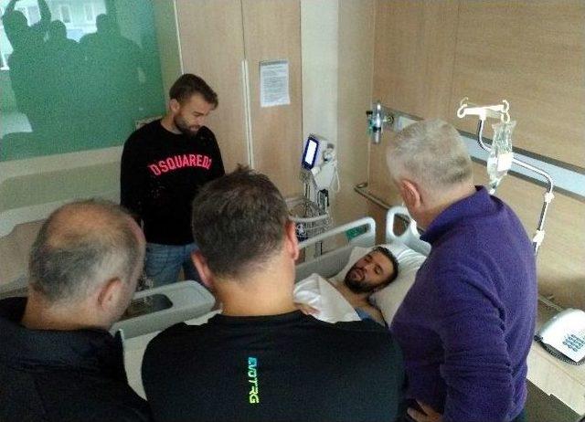 Serdar Kurtuluş&rsquo;a İlk M&uuml;dahale Yapıldı 1